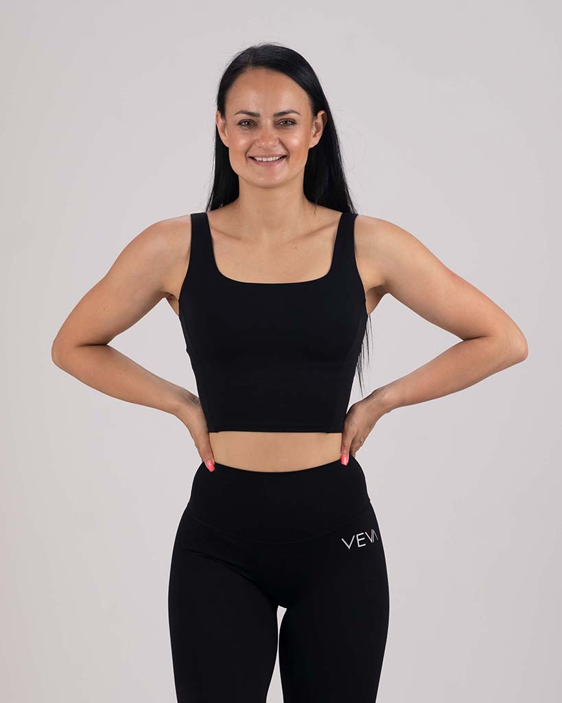 VEVAwear Feather Long Sports Bra Mighty Black – close-up detail