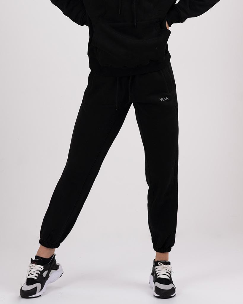 VEVAwear Soft Long Pants Mighty Black – front view