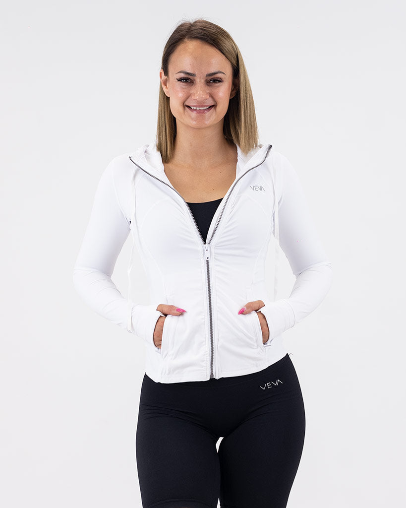 VEVAwear Feather Breathable Jacket Ultra White – close-up detail