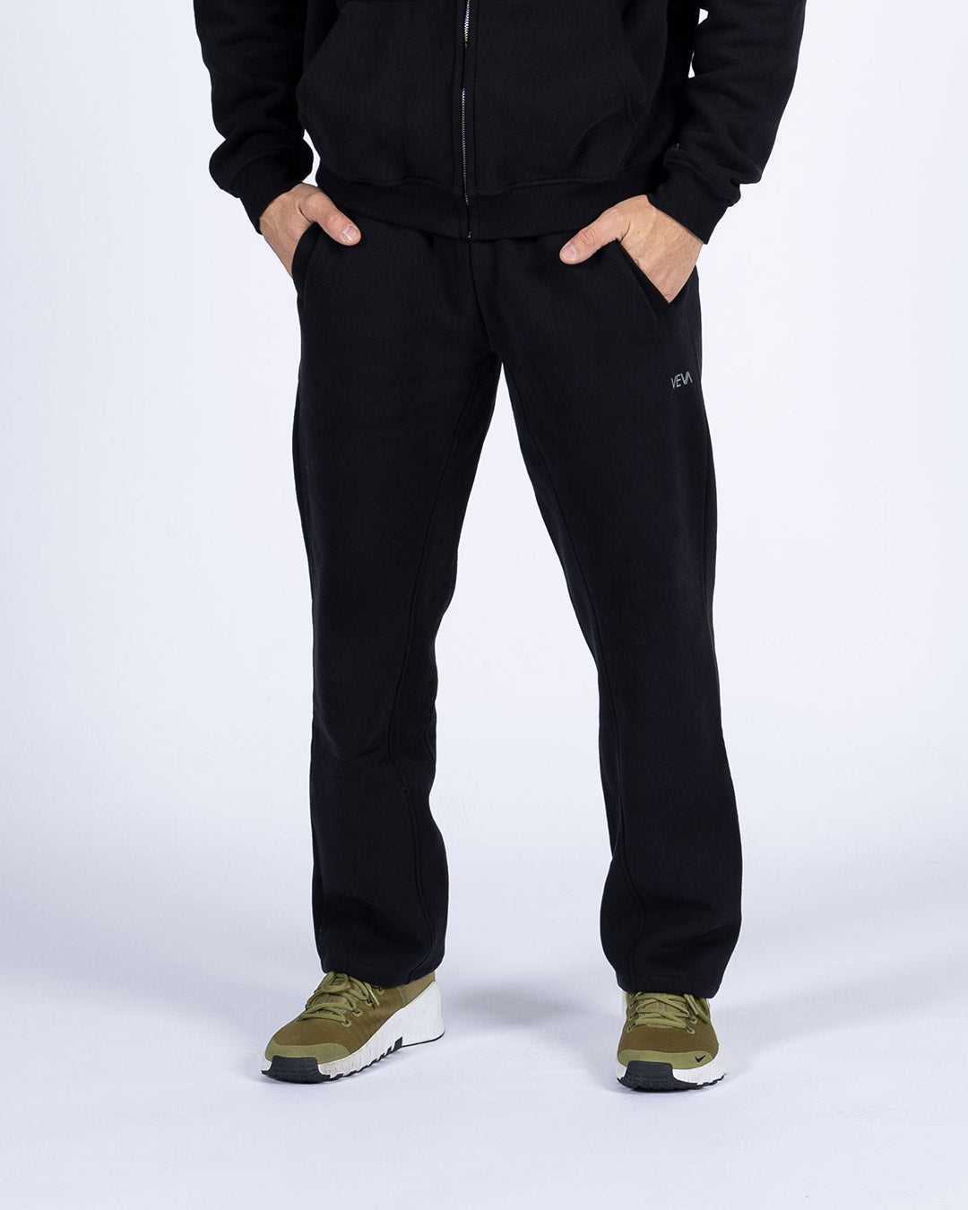 VEVAwear Soft Wide Pants Mighty Black – side view