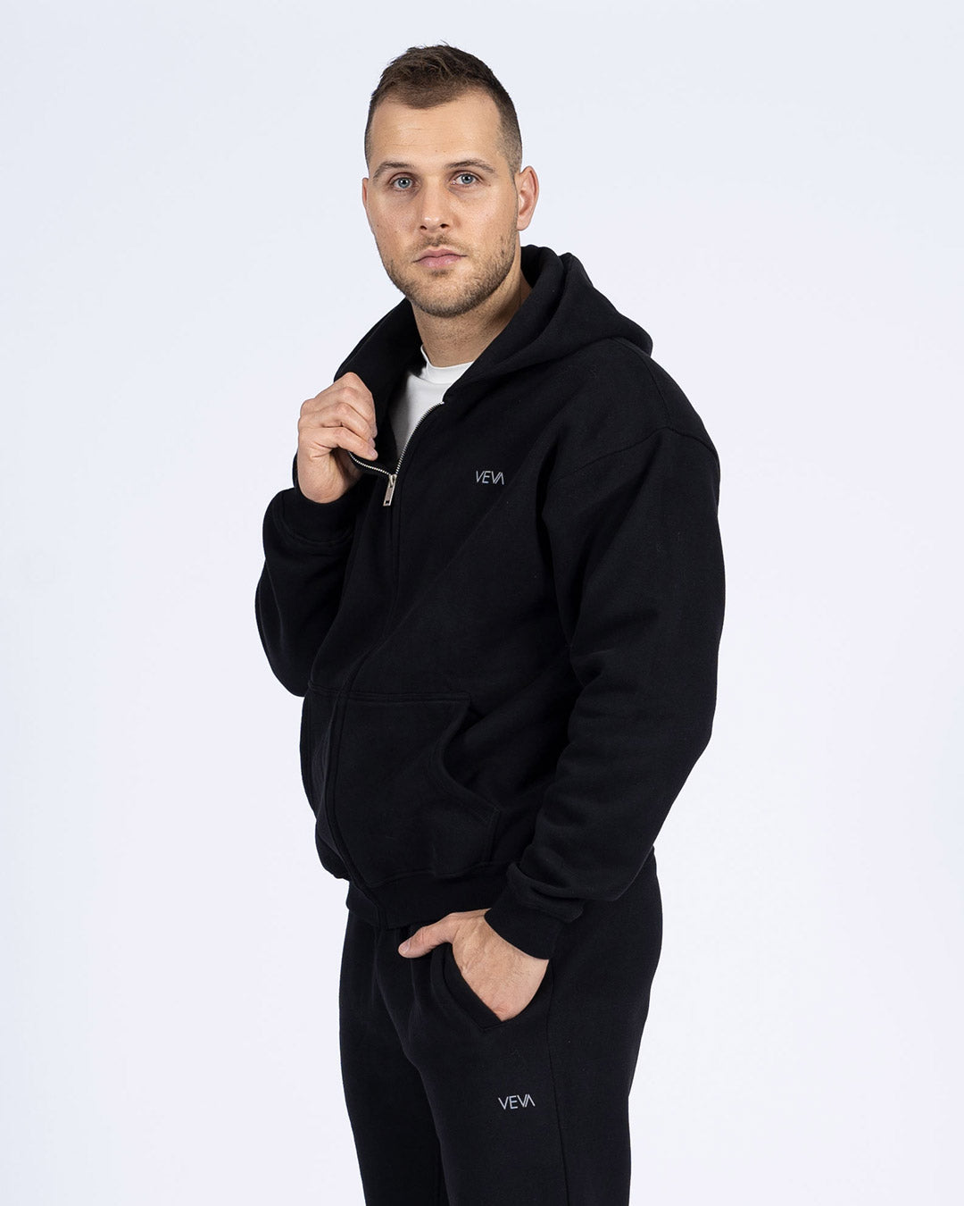 VEVAwear Soft Jacket Mighty Black – back view