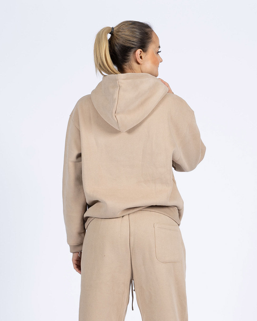 VEVAwear Soft Jacket Sand Beige – close-up detail