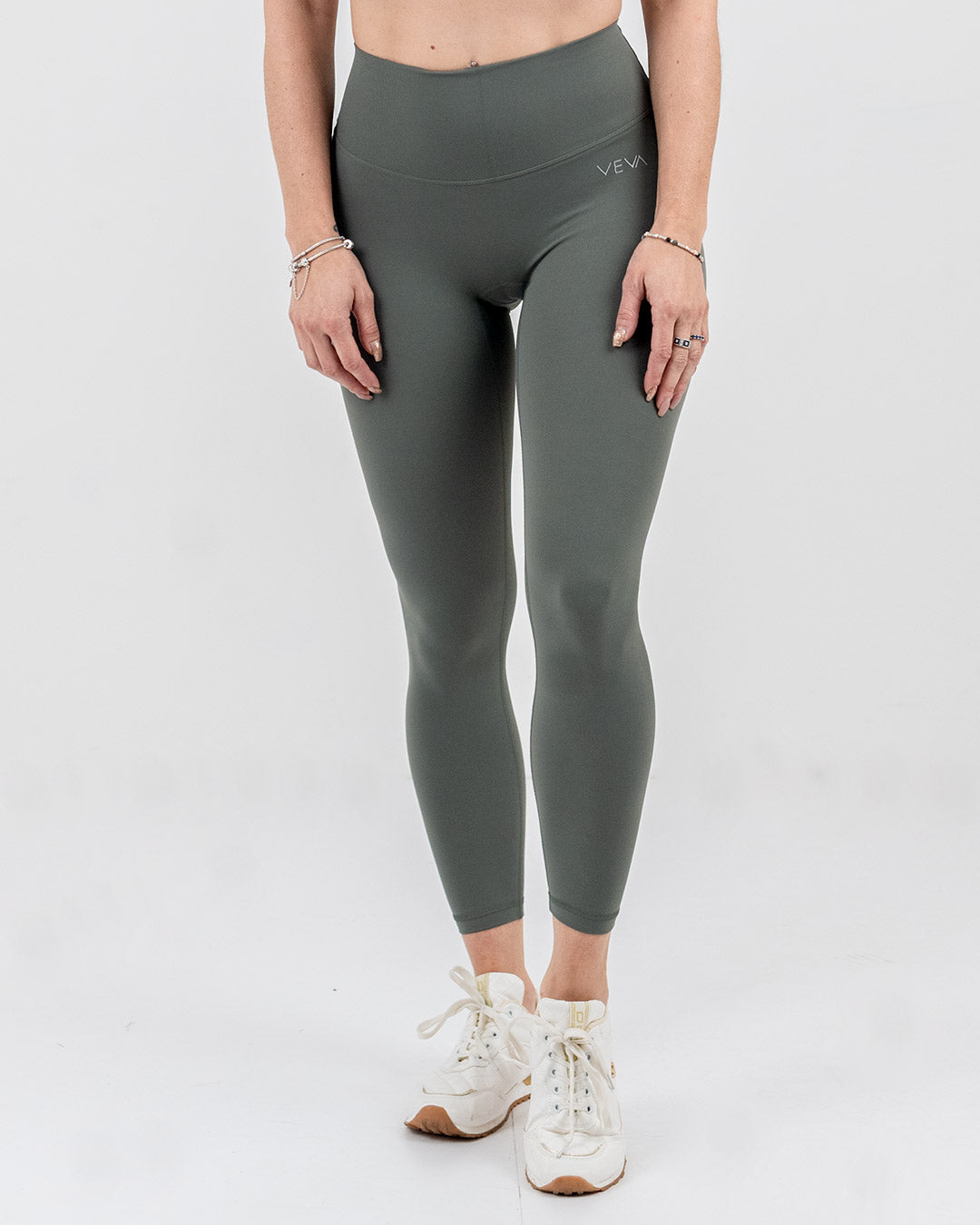 VEVAwear Feather Light Leggings Eucalyptus Green – worn by model, front view