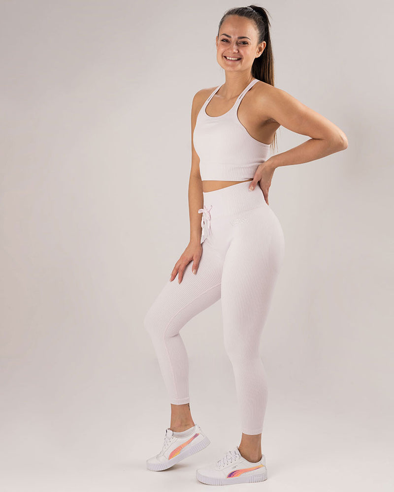 Luxe Ribbed Set Snow Purple -(outlet) from the VEVAwear collection