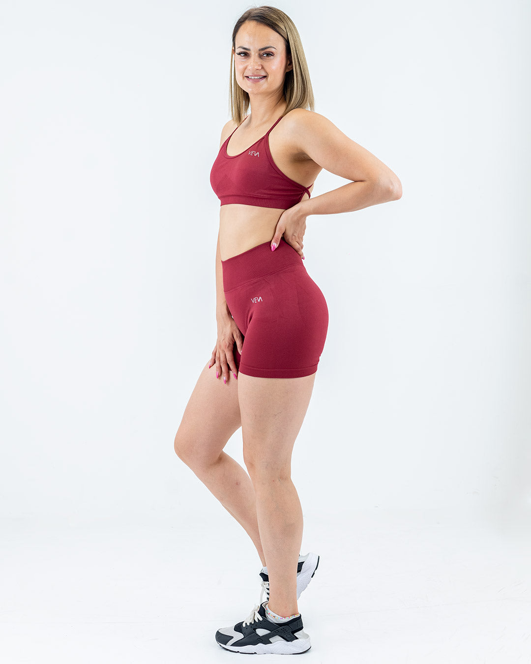 VEVAwear Shape Shorts Wine Red – product detail
