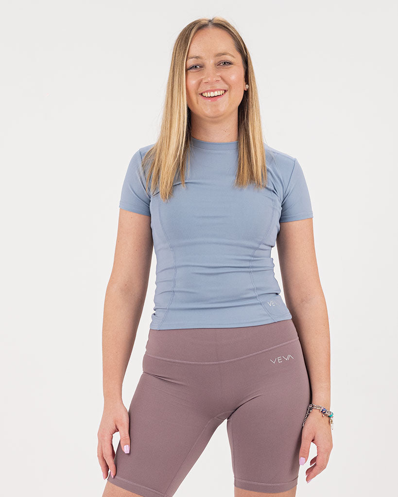 VEVAwear Feather Sports T-shirt Pastel Blue – front view
