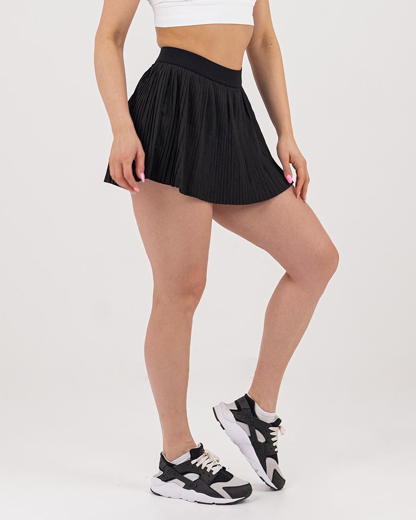 VEVAwear Casual Pleated Skirt Mighty Black – close-up detail